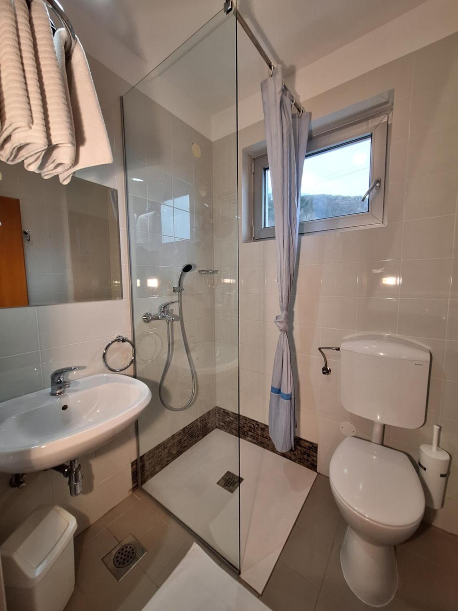 Guest Accommodation Primula Nova Gorica Ngoại thất bức ảnh