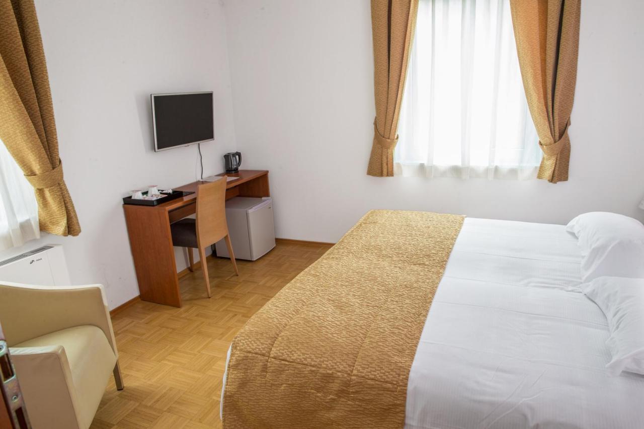 Guest Accommodation Primula Nova Gorica Ngoại thất bức ảnh